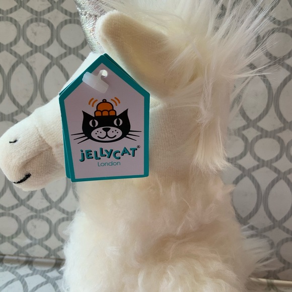🎉LAST ONE🎉Jellycat Pearl Unicorn Stuffed Animal, Medium - Picture 3 of 4